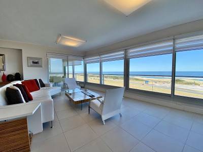 Le Parc Punta del Este. Torre de gran jerarquía!!!