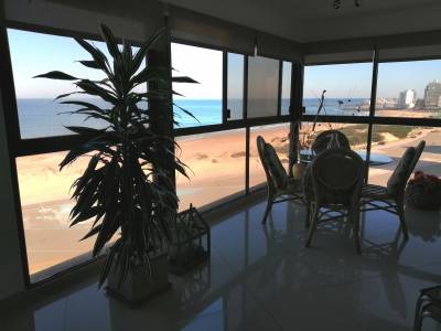 Apartamento en venta y alquiler temporario Brava 2 dormitorios