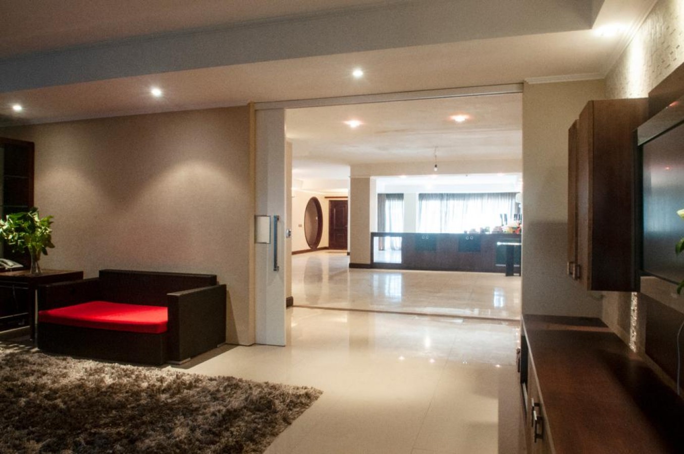 Fantástico duplex de 480 mts en Venta, en la mejor zona de Punta Carretas. Jardín uso Exclusivo de 415 mts.